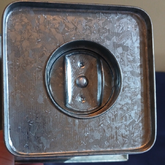 Coca-Cola Silver and Red Metal Birdhouse - Picture 6 of 7